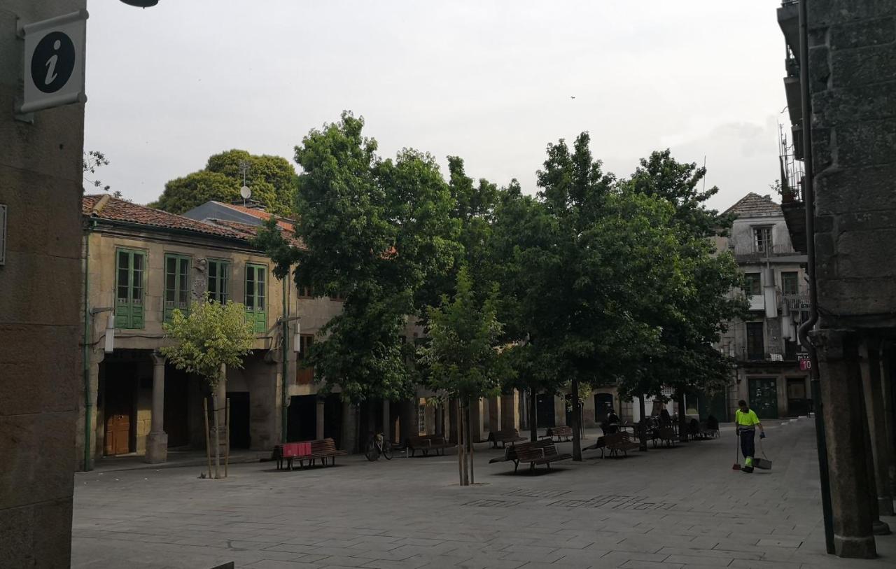 Excelentes Vistas En La Plaza De La Verdura ポンテベドラ エクステリア 写真